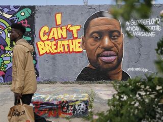 Reconstructie dood George Floyd: 'Ik heb met open mond zitten kijken'