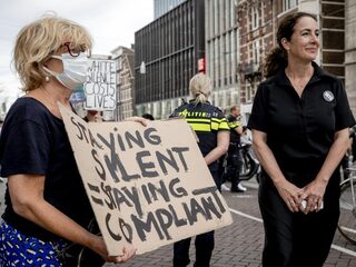 Burgemeester Halsema: 'Kritiek dat de Dam te vol was, is terecht'