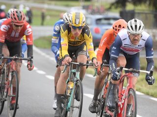 Wielrenner Teunissen rijdt Ronde virtueel: 'Gaat lastig genoeg worden'