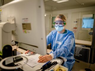 Minder diagnoses ernstige ziektes in eerste coronagolf, nog niet ingehaald: 'Alarmerend'