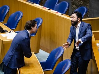 37 partijen doen mee aan verkiezingen: 'Zo doen we dat in Nederland'