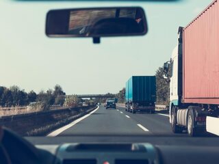 Truckers in coronatijd: 'Kan zijn dat je drie dagen niet aan water komt'