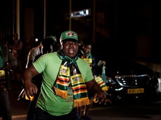 Mnangagwa wint presidentsverkiezingen Zimbabwe