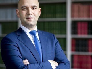 VVD-Kamerlid El Yassini haalt uit naar Baudet: 'Walgelijk'