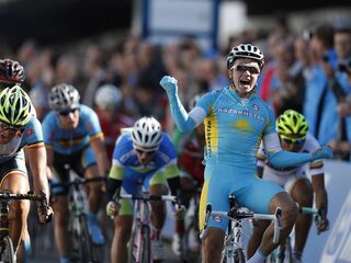 Loetsenko wint Tourrit naar Mont Aigoual