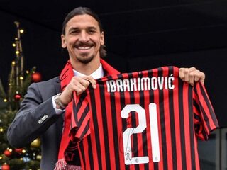 'Zlatan-mania zegt veel over problemen Milan'