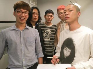 20 uur per dag les en plastische chirurgie: de K-popster is maakbaar