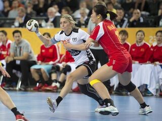 Handbalsters revancheren zich met ruime zege op China