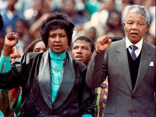 Tom Lanoye over Winnie Mandela als de 'Lady Macbeth' van Zuid-Afrika