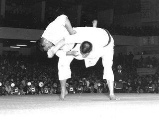 Deze Dag Toen: Anton Geesink wordt eerste niet-Japanse wereldkampioen judo