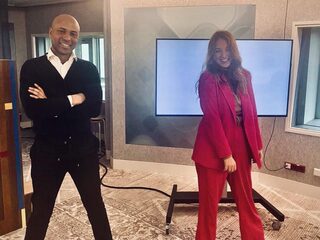 Column Malou Holshuijsen: de kromgebogen flamingo