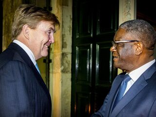 Merkel en Macron ontvingen de Nobelprijswinnaar, waarom Rutte niet?