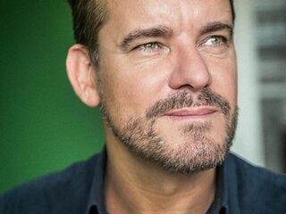 Podcast De Dag: Jeugdliteratuur is en blijft springlevend en dit is waarom