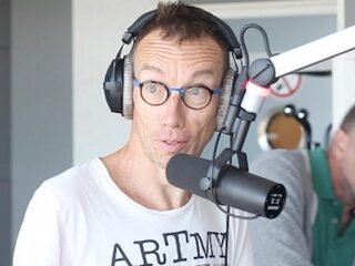 Column van Dolf Jansen over de achterhaalde politiek