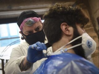 Podcast De Dag: Spanning in Spanje en Italië over versoepeling lockdown