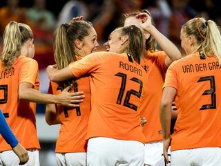 Oranjevrouwen kunnen vanavond ticket voor WK veiligstellen