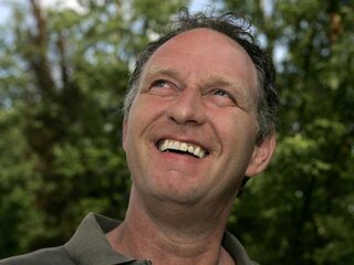 Twitter in shock om vertrek Piet Paulusma: 'Is dan niets meer heilig?'