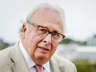 Mart Smeets over winst Tom Dumoulin: 'Alleen de allergrootsten kunnen zichzelf herhalen.'