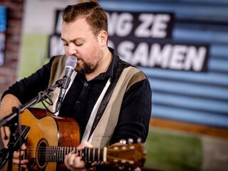 Tim Knol: 'Ik werd regelmatig duizelig tijdens optredens en toen ging de knop om'