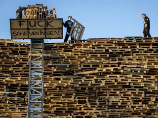 Podcast De Dag: 'Het wordt in Den Haag één grote teringzooi'