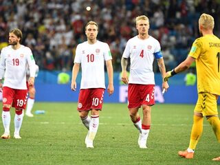 Deense voetbalamateurs vervangen toppers bij nationale ploeg