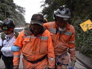 'Rotsblokken als vuisten vlogen rond', dodental Guatemala naar 62