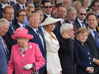 Engelse stad Portsmouth herdenkt D-day met groot spektakel