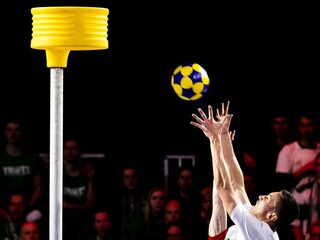 Groningse tweeling op jacht naar Marokkaans korfbalgoud