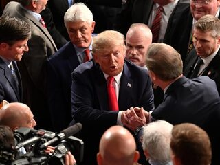 Trump prijst 'grote Amerikaanse comeback' in State of the Union