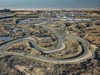 Vergeleken met de hoogovens van IJmuiden is de Formule 1 een mini geurkaarsje