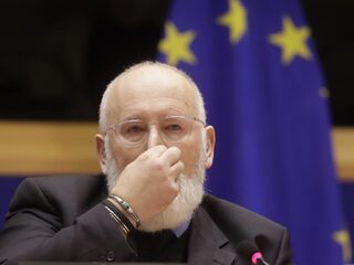 Frans Timmermans liet traantje bij toespraak koning Willem-Alexander