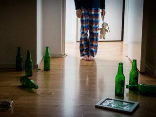 'Stel prioriteiten in jeugdzorg en focus op kinderen met allerzwaarste problemen'