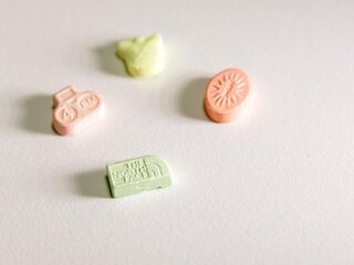 'Als je drugs wil gebruiken moet je het risico zo klein mogelijk houden'