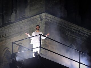 Pasen, Passie en Pogroms