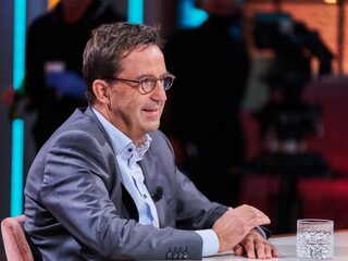 Diederik Gommers in nieuwe podcast Virusfeiten: 'Afvallen helpt tegen corona'