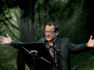 Tom Lanoye: Geen kritiek op het beleid van Rutte uit angst voor extreemrechts