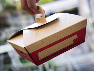 Is een doggybag de oplossing tegen voedselverspilling?