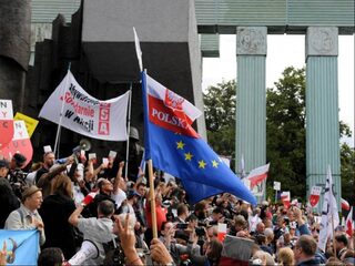 'Verlaging pensioenleeftijd Poolse rechters is aanslag op rechtsstaat'