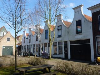 Hoe de overheid de overspannen woningmarkt moet aanpakken