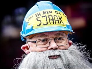 'AOW leeftijd kan terug naar 65 jaar'