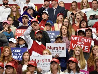 Podcast De Dag: wat de midterms-uitslag voor Nederland of EU kan betekenen