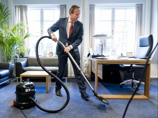 Stand.nl: Mannen moeten meer doen in het huishouden