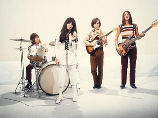 Deze Dag Toen: 'I'm your Venus, I'm your fire, at your desire'