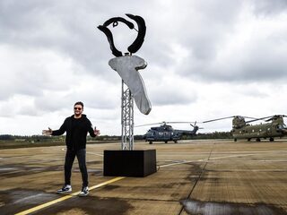 Feit of fictie: Kun je door corona vals gaan zingen, net als Tino Martin?