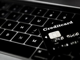 'Consumenten voor 5 miljoen euro opgelicht via nepwinkels op sociale media'