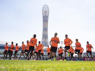Sportforum: Ajax en PSV naar Qatar, moeten ze dat wel doen?