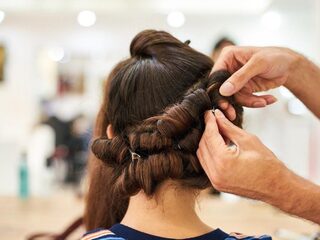 Ongelijke prijzen voor mannen en vrouwen bij kapper: discriminatie?