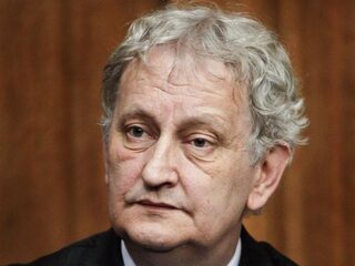 'Dag Eberhard, een goede reis. Bedankt.'