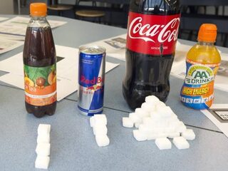 Geen frisdrank met suiker meer op scholen
