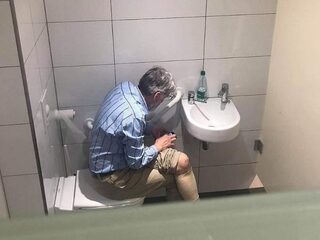 Schaakgrootmeester voor zes jaar geschorst na valsspelen op wc